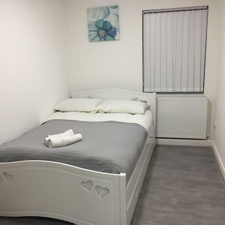 Sama'S Stylish Room 3 Manchester Ngoại thất bức ảnh